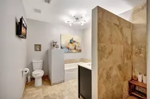 201 NE 28th Ct, Wilton Manors, FL 33334 - Photo 26