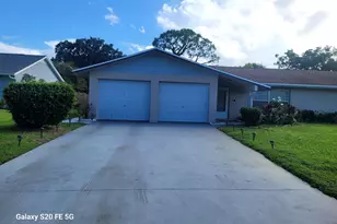 650 SE Strait Ave, Port Saint Lucie, FL 34983 - Photo 2
