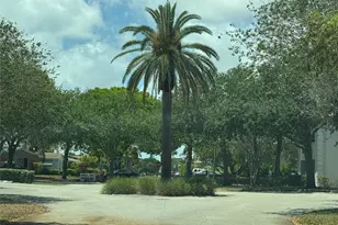 2220 NE 68th St, Fort Lauderdale, FL 33308 - Photo 10