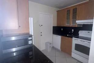 2220 NE 68th St, Fort Lauderdale, FL 33308 - Photo 2