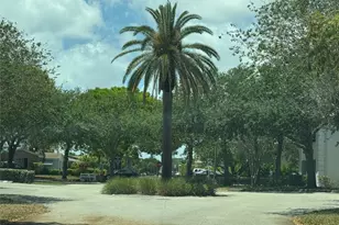 2220 NE 68th St, Fort Lauderdale, FL 33308 - Photo 10