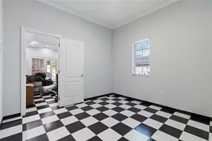 8235 NW 164th St, Hialeah, FL 33016 - Photo 18