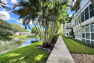5103 NW 35th St, Lauderdale Lakes, FL 33319 - Photo 2