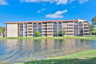 3905 N Nob Hill Rd, Sunrise, FL 33351 - Photo 2