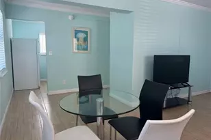 323 Monroe St, Hollywood, FL 33019 - Photo 6