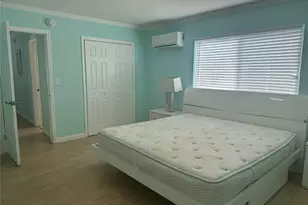 323 Monroe St, Hollywood, FL 33019 - Photo 12