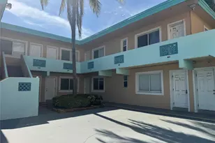 323 Monroe St, Hollywood, FL 33019 - Photo 2