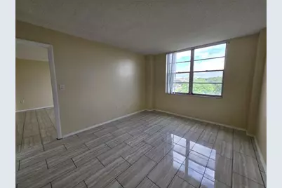 15600 NW 7th Avenue #511, Miami, FL 33169 - Photo 8