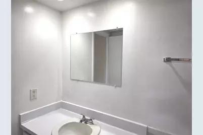 15600 NW 7th Avenue #511, Miami, FL 33169 - Photo 14