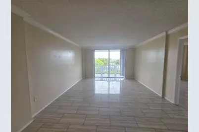 15600 NW 7th Avenue #511, Miami, FL 33169 - Photo 2