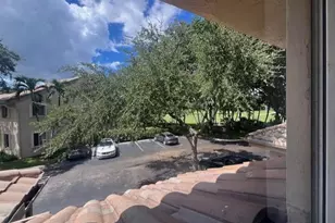 16360 Malibu Dr, Weston, FL 33326 - Photo 26