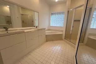 16360 Malibu Dr, Weston, FL 33326 - Photo 16