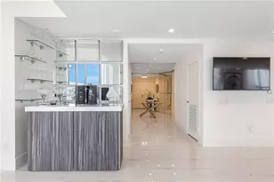 350 SE 2nd St, Fort Lauderdale, FL 33301 - Photo 8