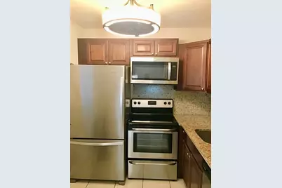 135 Fanshaw D #135, Boca Raton, FL 33434 - Photo 4