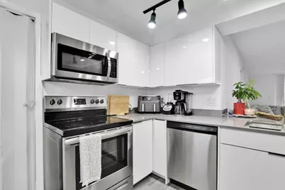 250 NW 67th Street #322, Boca Raton, FL 33487 - Photo 8