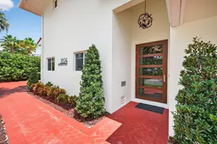 2024 Harbourview Dr, Fort Lauderdale, FL 33316 - Photo 12