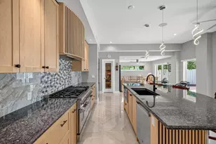 2024 Harbourview Dr, Fort Lauderdale, FL 33316 - Photo 16