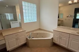 12039 Oakvista Dr, Boynton Beach, FL 33437 - Photo 10