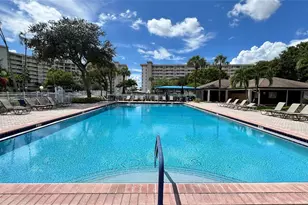 2650 S Course Dr, Pompano Beach, FL 33069 - Photo 32