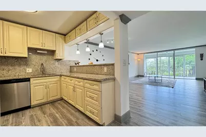 2650 S Course Drive #401, Pompano Beach, FL 33069 - Photo 8