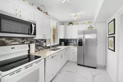 3412 NE Causeway Boulevard #103, Jensen Beach, FL 34957 - Photo 4