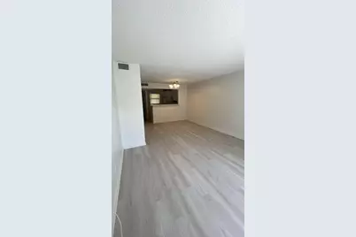 6796 Palmetto Circle #202, Boca Raton, FL 33433 - Photo 8