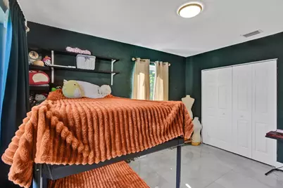 220 NE 165th Street, Miami, FL 33162 - Photo 18