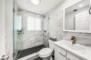 1000 SE 4th St, Fort Lauderdale, FL 33301 - Photo 14