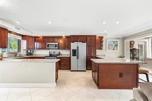 1000 SE 4th St, Fort Lauderdale, FL 33301 - Photo 6