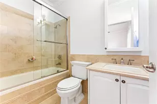 2527 Montclaire Cir, Weston, FL 33327 - Photo 28