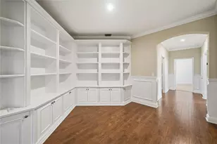 2527 Montclaire Cir, Weston, FL 33327 - Photo 84