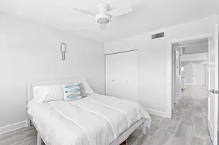 300 Oregon St, Hollywood, FL 33019 - Photo 18
