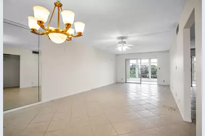 2202 Lucaya #D4, Coconut Creek, FL 33066 - Photo 8