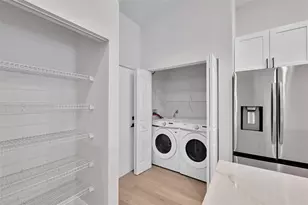 8402 Logia Cir, Boynton Beach, FL 33472 - Photo 14