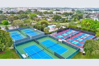 1502 Cayman Way #C2, Pompano Beach, FL 33066 - Photo 24