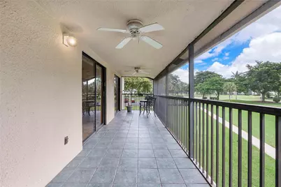 195 Deer Creek Boulevard #807, Deerfield Beach, FL 33442 - Photo 12