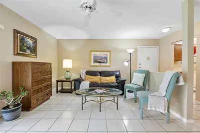 195 Deer Creek Boulevard #807, Deerfield Beach, FL 33442 - Photo 8