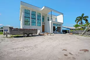 1410 Florian Dr, Dania Beach, FL 33004 - Photo 2