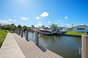 1410 Florian Dr, Dania Beach, FL 33004 - Photo 8