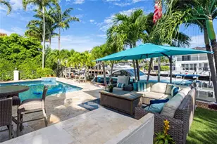 2541 NE 48th St, Pompano Beach, FL 33064 - Photo 26