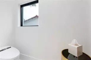 2651 NE 22nd Ct, Pompano Beach, FL 33062 - Photo 68