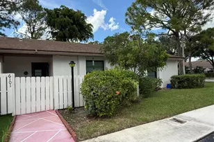6101 Woodlake Blvd, Greenacres, FL 33463 - Photo 16