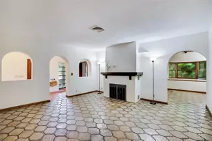 1022 SE 12th Way, Fort Lauderdale, FL 33316 - Photo 2