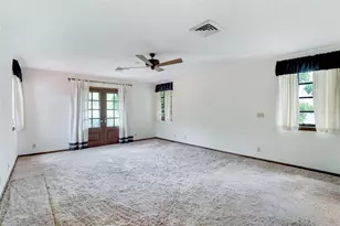 1022 SE 12th Way, Fort Lauderdale, FL 33316 - Photo 6