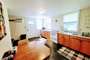 1048 Arvin Ln, Moore Haven, FL 33471 - Photo 10