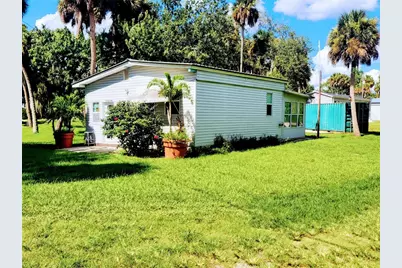 1048 Arvin Lane, Moore Haven, FL 33471 - Photo 2