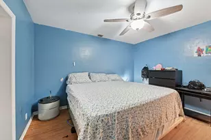 667 W Melrose Cir, Fort Lauderdale, FL 33312 - Photo 14