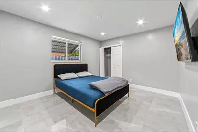 4811 Hayes Street, Hollywood, FL 33021 - Photo 8