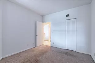 8240 NW 24th St, Coral Springs, FL 33065 - Photo 20