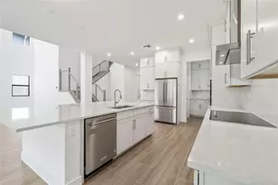 2652 NW 87th Ter, Hollywood, FL 33024 - Photo 6